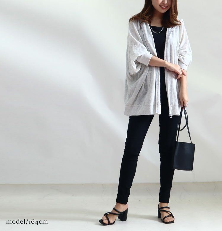 大きいサイズ レディース UV対策吸湿速乾ドルマンジップアップパーカー　map-348l