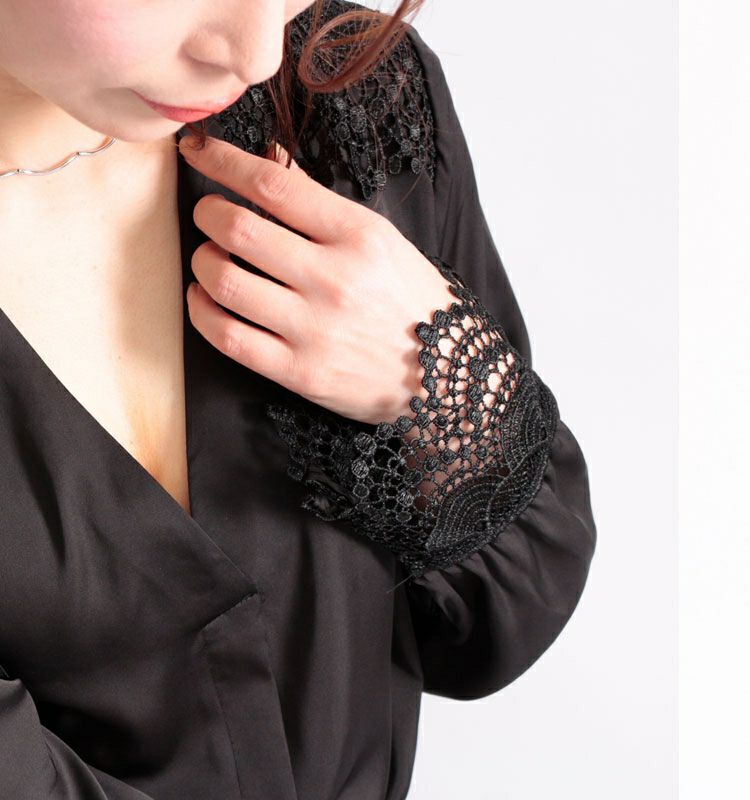 大きいサイズ レディース レース使いサテン調ブラウス　jp223【メール便可】