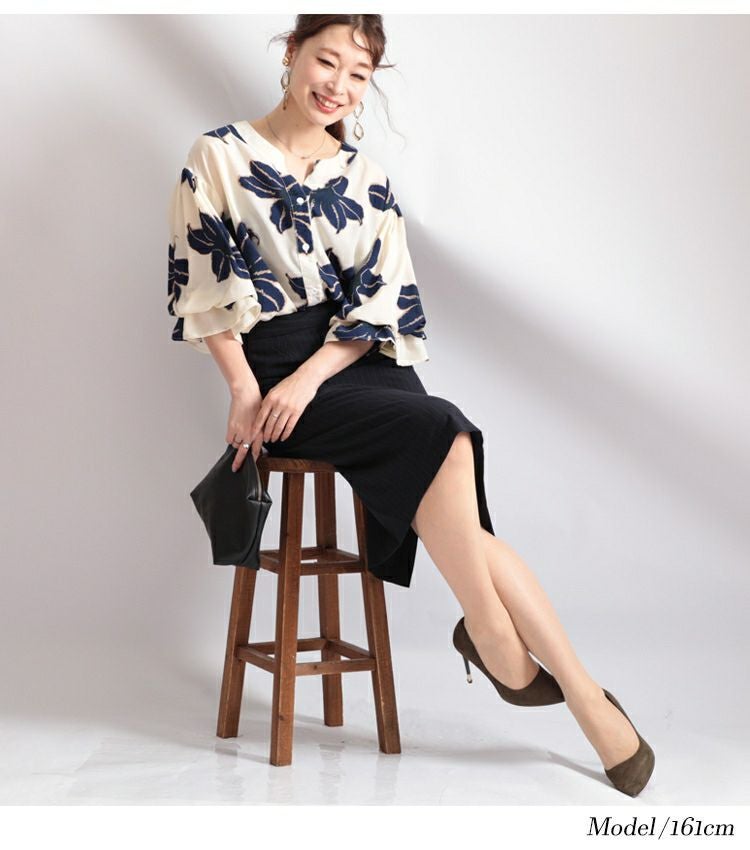 大きいサイズ レディース 百合の花ぽわん袖ブラウス　gold786【メール便可】