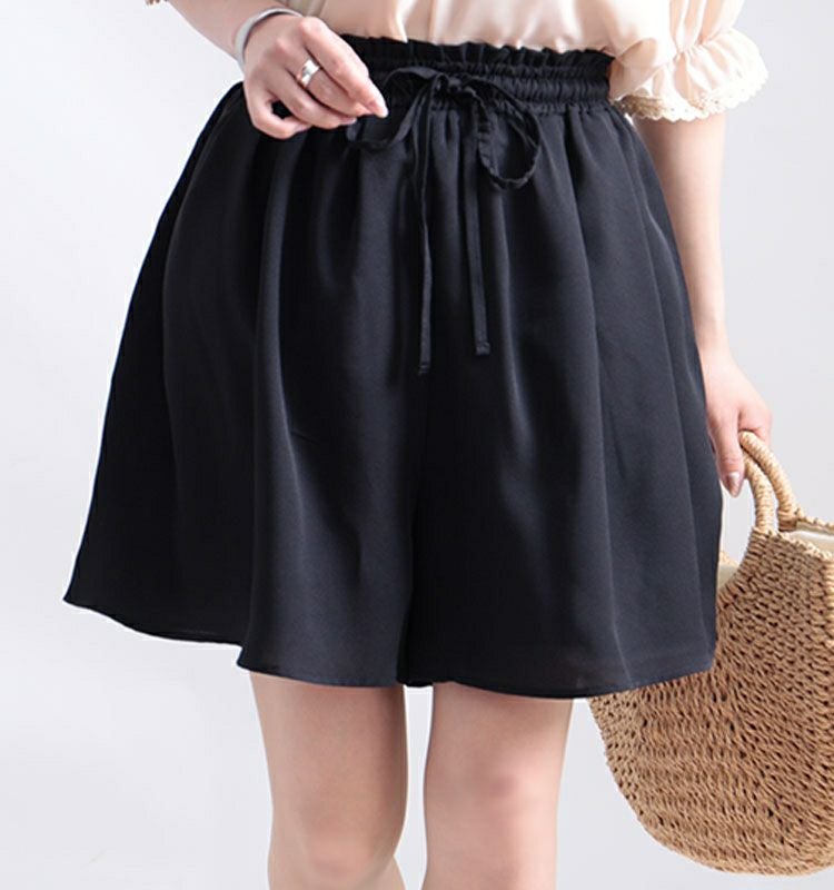 極美品✤定価1.5万✤Spick＆Span✤麻ストレッチベルト付きショートパンツ 大きいサイズ レディース ビッグサイズ ウエスト紐付きフレアショート