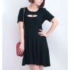 大きいサイズ レディース 胸元カッティング入りフレアワンピース　jp330 ブラック