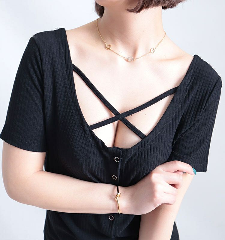 大きいサイズ レディース フロントクロス半袖トップス　jp345