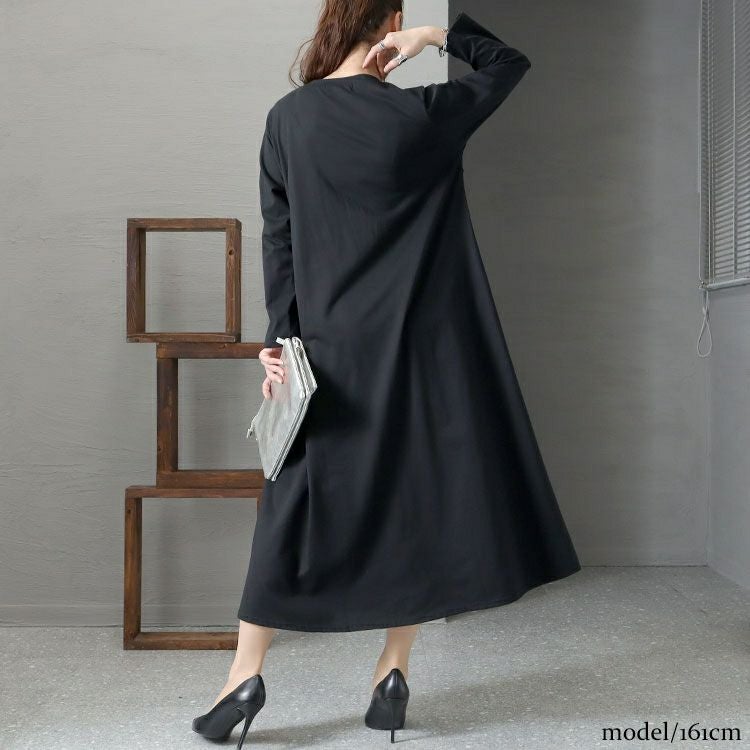 大きいサイズ レディース デコルテ胸ちょい空きデザインワンピース　bai-0125