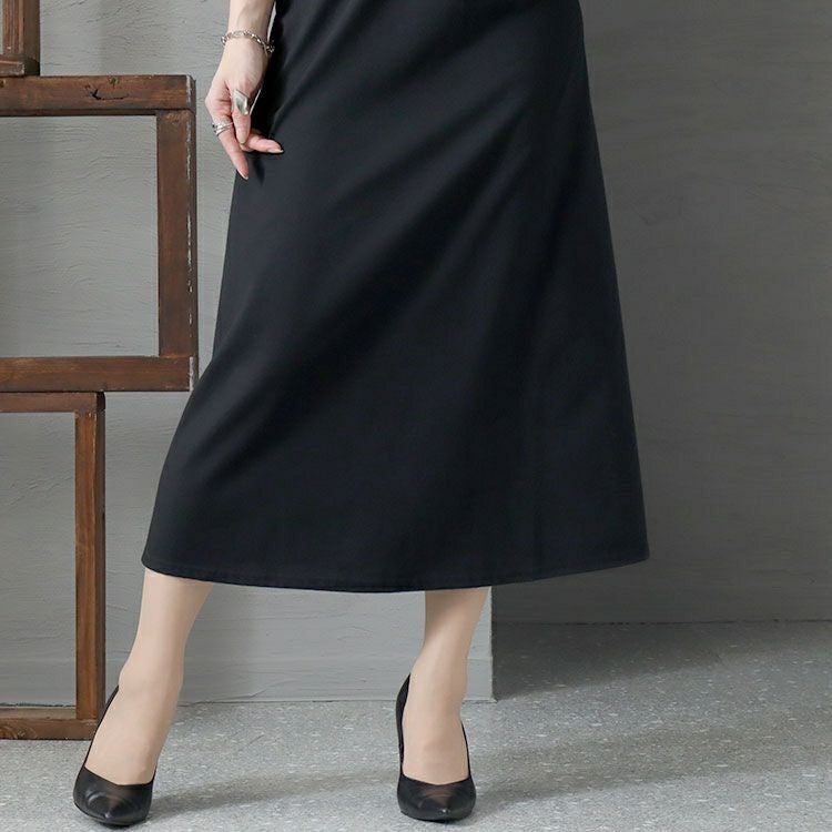 大きいサイズ レディース デコルテ胸ちょい空きデザインワンピース　bai-0125