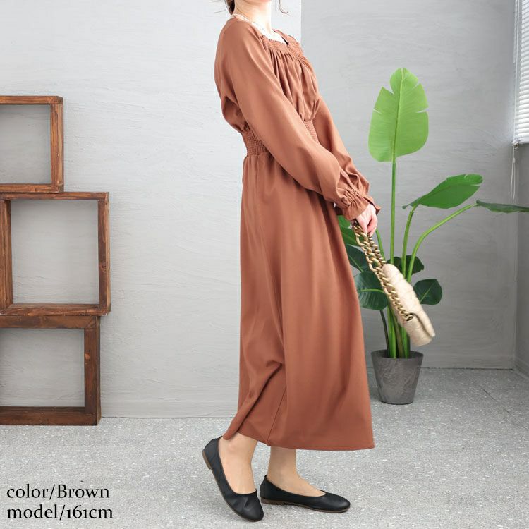 大きいサイズ レディース スクエアネックシャーリングワンピース　maru-6654