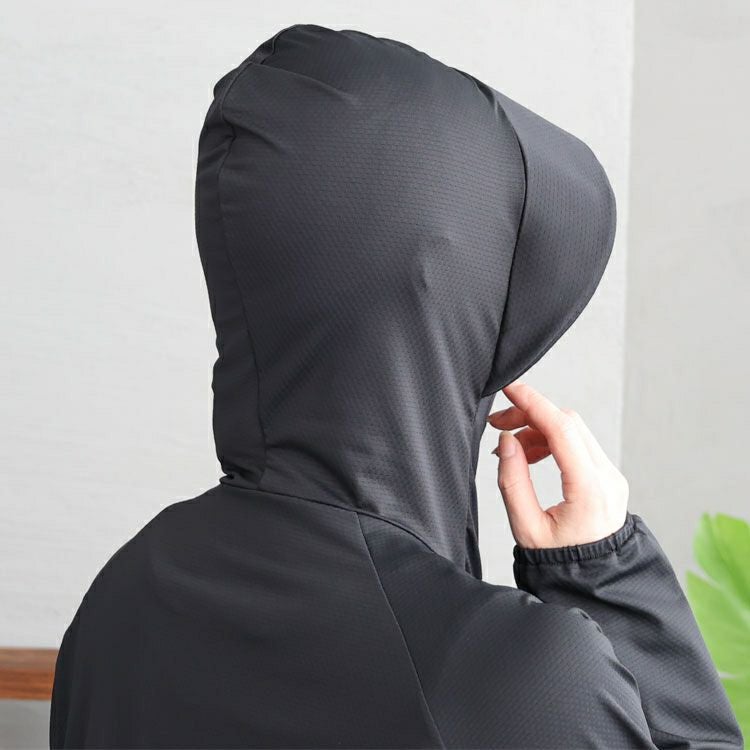 大きいサイズ レディース UVカット＆接触冷感つば付きパーカー　ryu-01