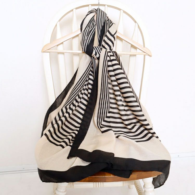 大きいサイズ レディース 幾何柄大判ストール　goldy-1232