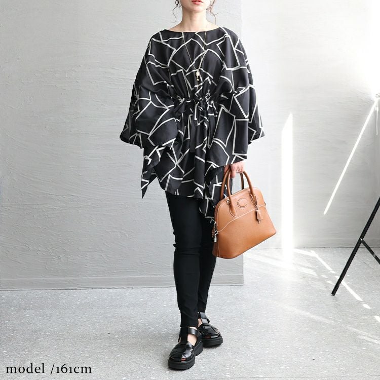 大きいサイズ レディース スクエア柄刺繍チュニック　u2-0077