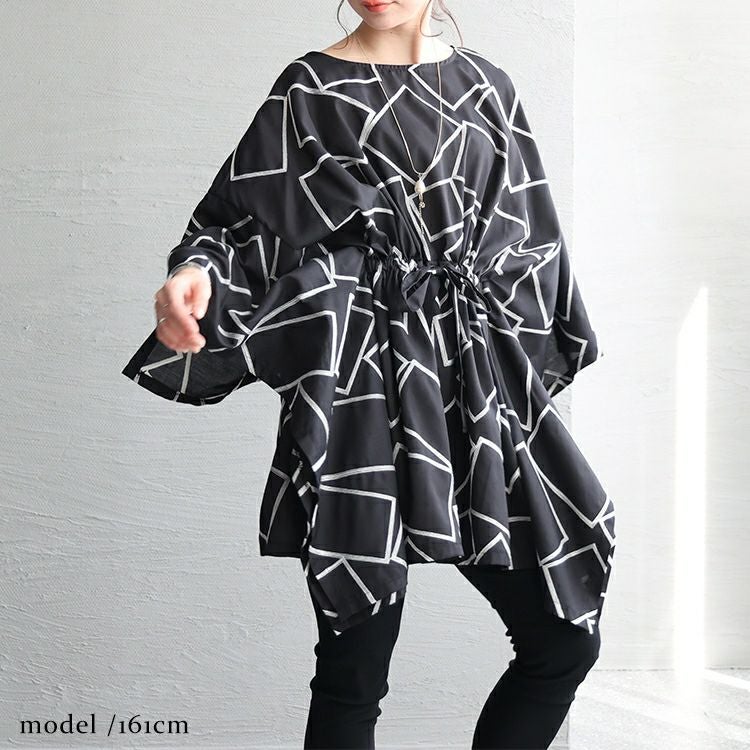 大きいサイズ レディース スクエア柄刺繍チュニック　u2-0077