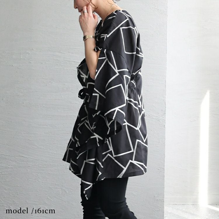 大きいサイズ レディース スクエア柄刺繍チュニック　u2-0077