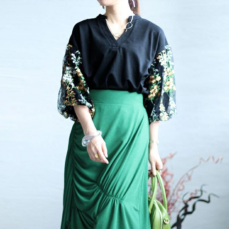 大きいサイズ レディース 刺繍ボリューム袖トップス　gold928 【メール便可】