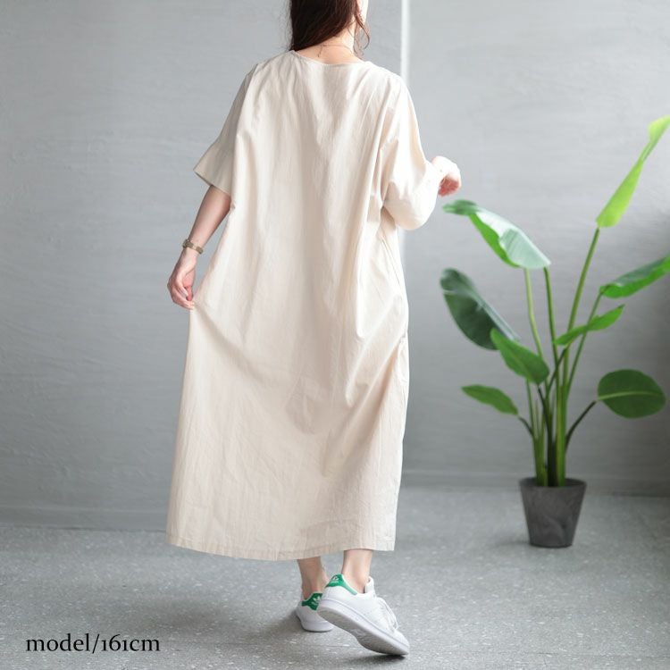 大きいサイズ レディース タック入りVネックコットンマキシワンピース　maru-6684 【メール便可】