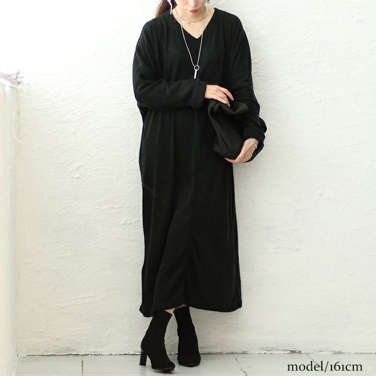 大きいサイズ レディース 裾タック入りVネックドルマンニットワンピース　cast-5538008
