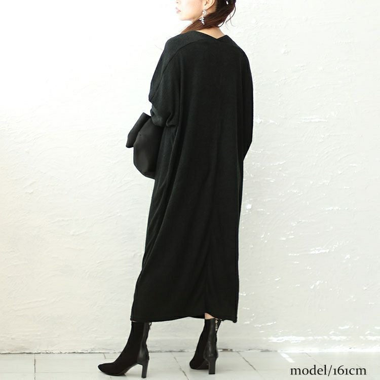 大きいサイズ レディース 裾タック入りVネックドルマンニットワンピース　cast-5538008
