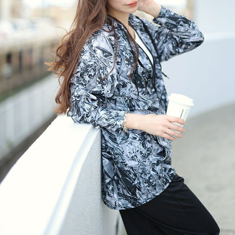 大きいサイズ レディース スモーク柄吸汗速乾ドライ指穴ジップパーカー＆テーパードパンツ2点セット　big-0002