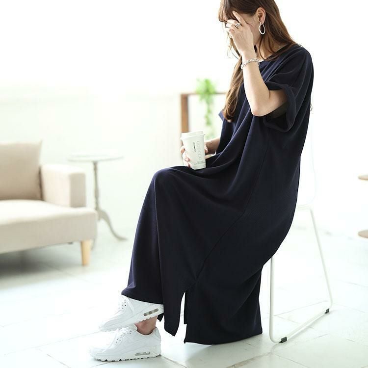 大きいサイズ レディース スリット入りドルマンワンピース　mncut-142036 ネイビー