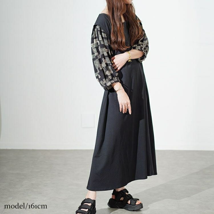 大きいサイズ レディース 接触冷感ジオメトリック柄ボリュームスリーブ切替えワンピース　kt-7824560