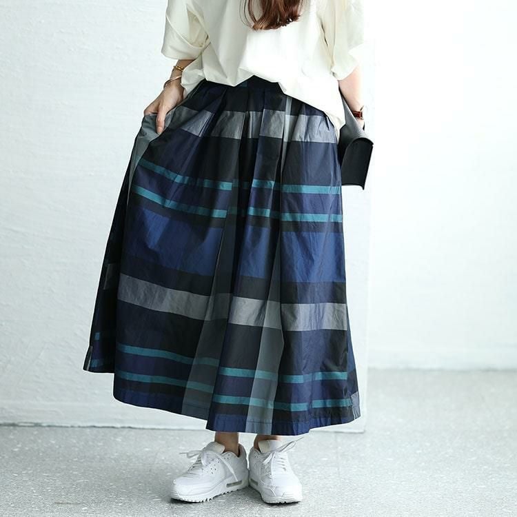 大きいサイズ レディース タータンチェックタックフレアスカート　maru-30030 ブルー