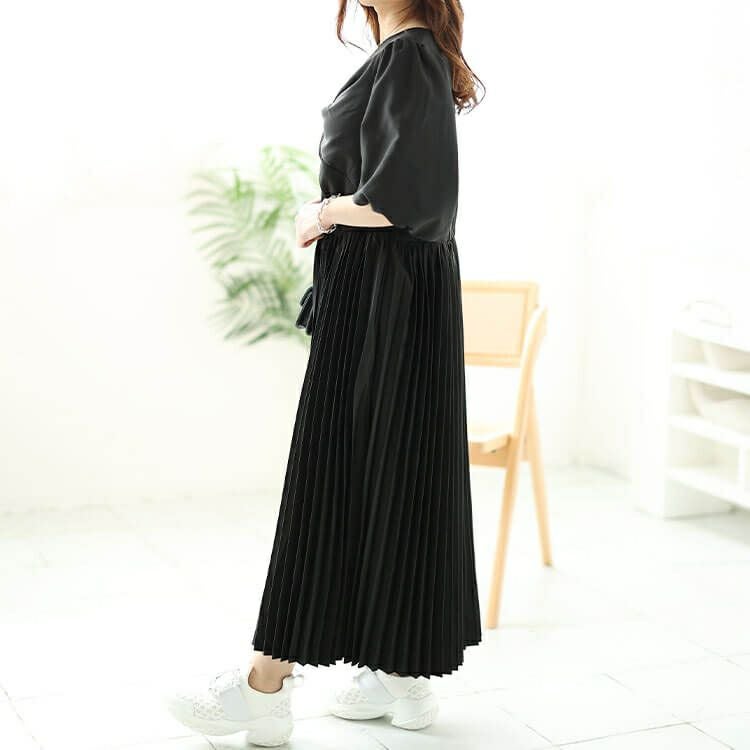 大きいサイズ レディース ツイストフロントプリーツ切替えパフスリーブワンピース　bro-0043