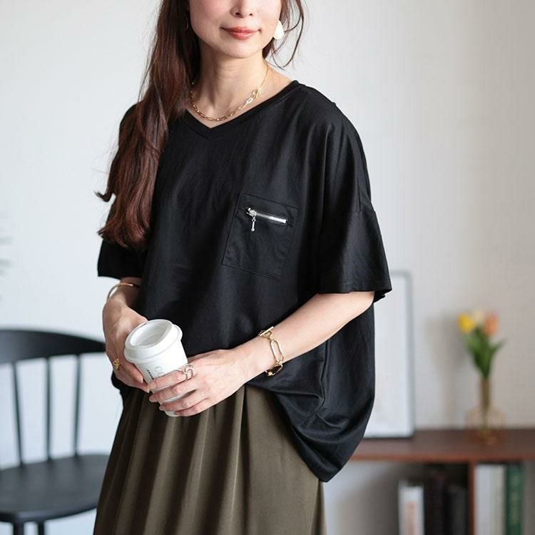 大きいサイズ レディース ひんやりジップポケット裾タックVネックTシャツ　plan-240090 【メール便可】 ブラック