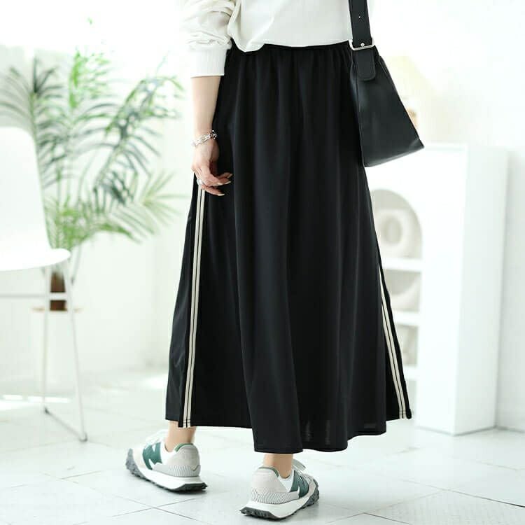 大きいサイズ レディース サイドラインテープフレアスカート　maru-30042