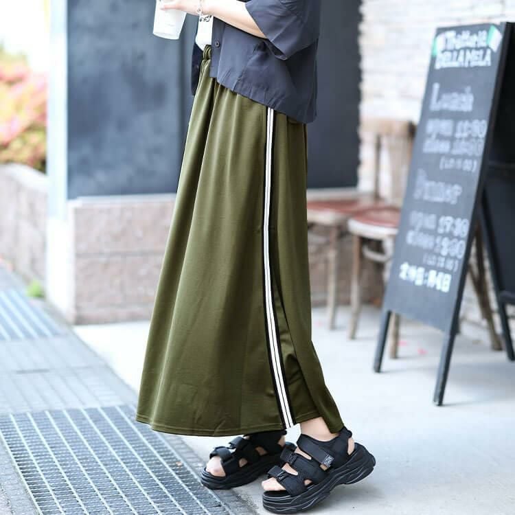 大きいサイズ レディース サイドラインテープフレアスカート　maru-30042 カーキ