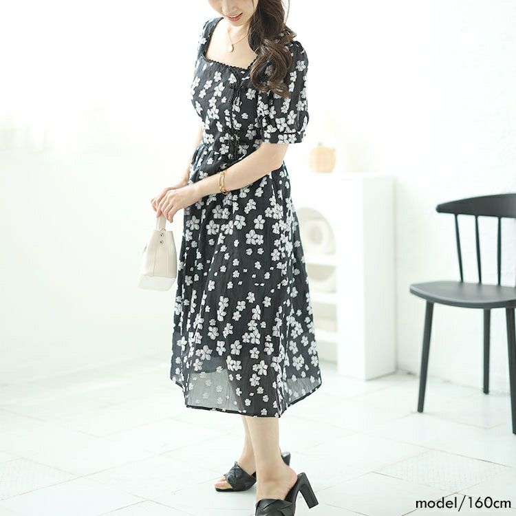 大きいサイズ レディース スクエアネック花柄ロングワンピース　goldy-1520