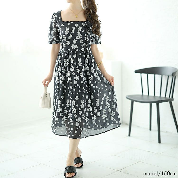 大きいサイズ レディース スクエアネック花柄ロングワンピース　goldy-1520