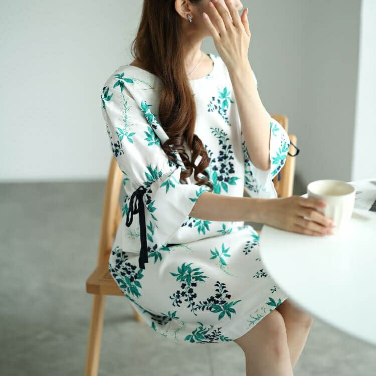 大きいサイズ レディース アートフラワー袖リボンワンピース　sfe-0006 【ゆうパケット可】