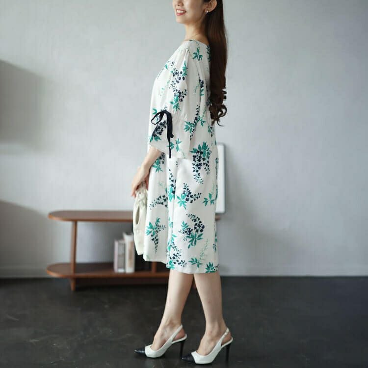 大きいサイズ レディース アートフラワー袖リボンワンピース　sfe-0006 【ゆうパケット可】