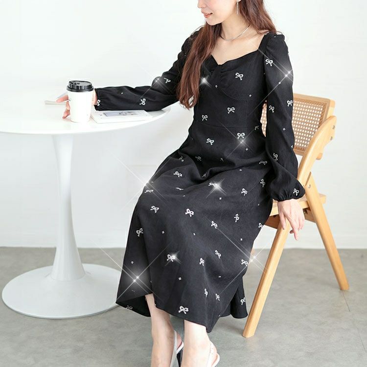 大きいサイズ レディース リボン柄ダイヤモンドネックロングワンピース　goldy-1594