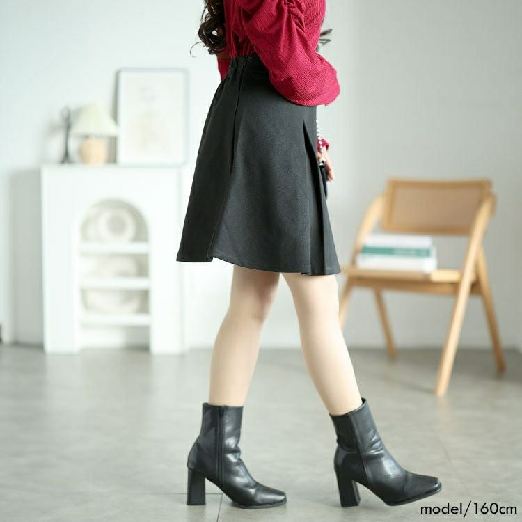 大きいサイズ レディース Vウエストパンツ裏地プリーツミニスカート　goldy-1595