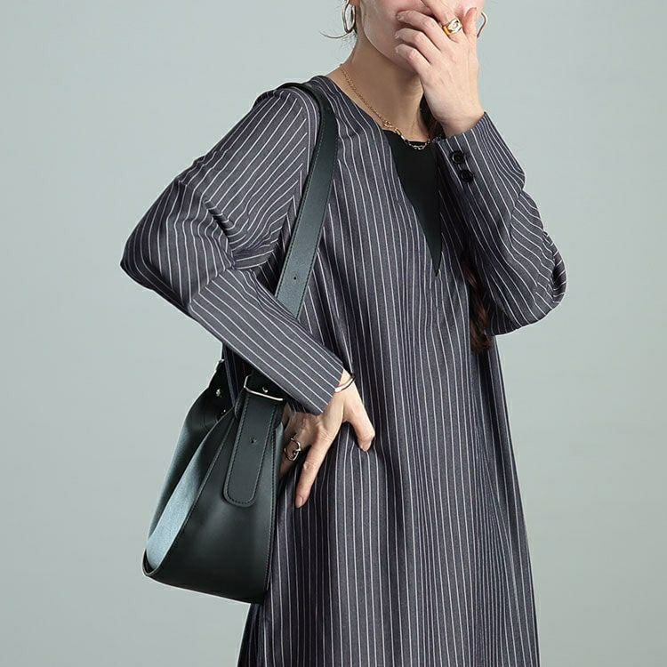 大きいサイズ レディース 重ね着風ピンストライプスリットワンピース　maru-30065