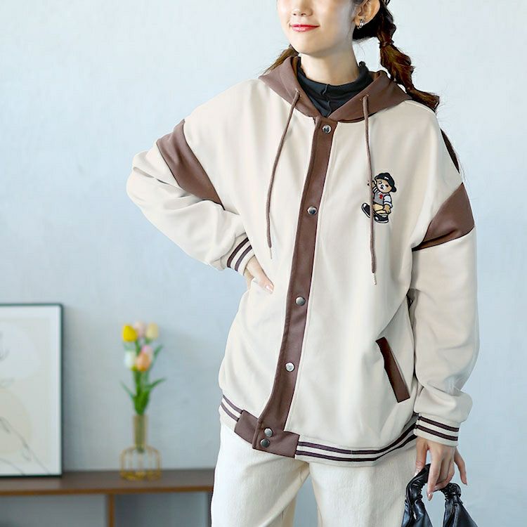 大きいサイズ レディース クマワッペン付きダンボールパーカー　goldy-1581