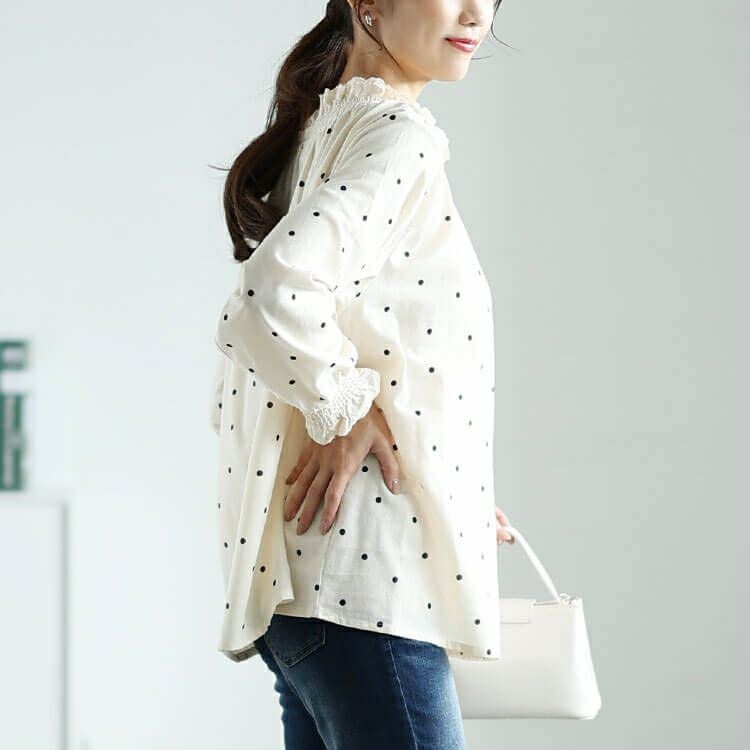 大きいサイズ レディース 襟袖シャーリングドット柄コットンブラウス　cpdai-640621 【メール便可】