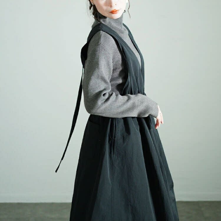 大きいサイズ レディース 深Vネックバックベルトジャンパースカート　nw-24040