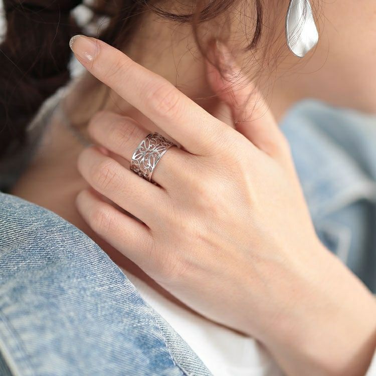 大きいサイズ レディース 透かしデザインシルバーリング　okfrn-419 【メール便可】