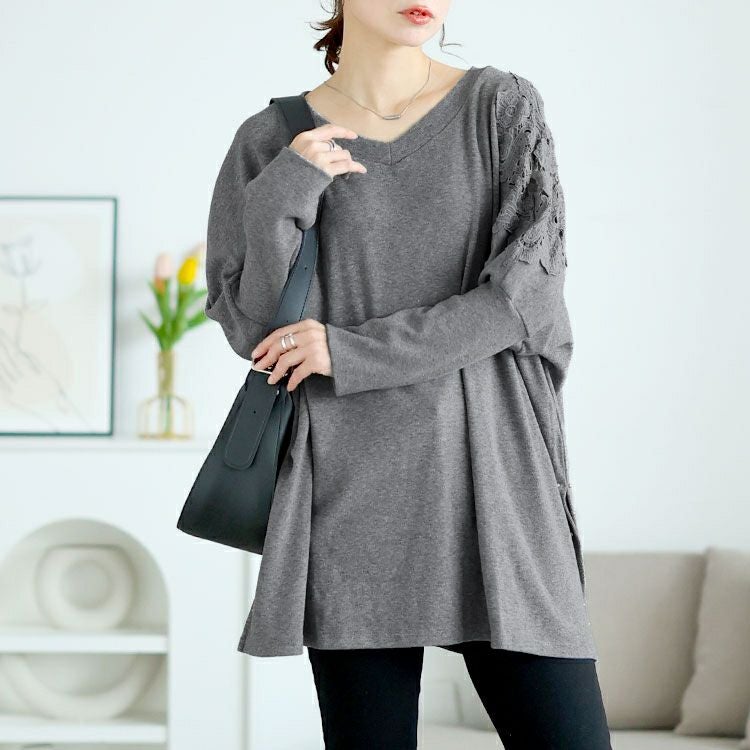 大きいサイズ レディース 肩レースVネックドルマンプルオーバー　jp517