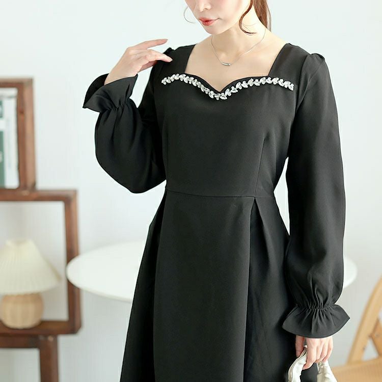 大きいサイズ レディース ビジュー付きハートネックロングワンピース　goldy-1618