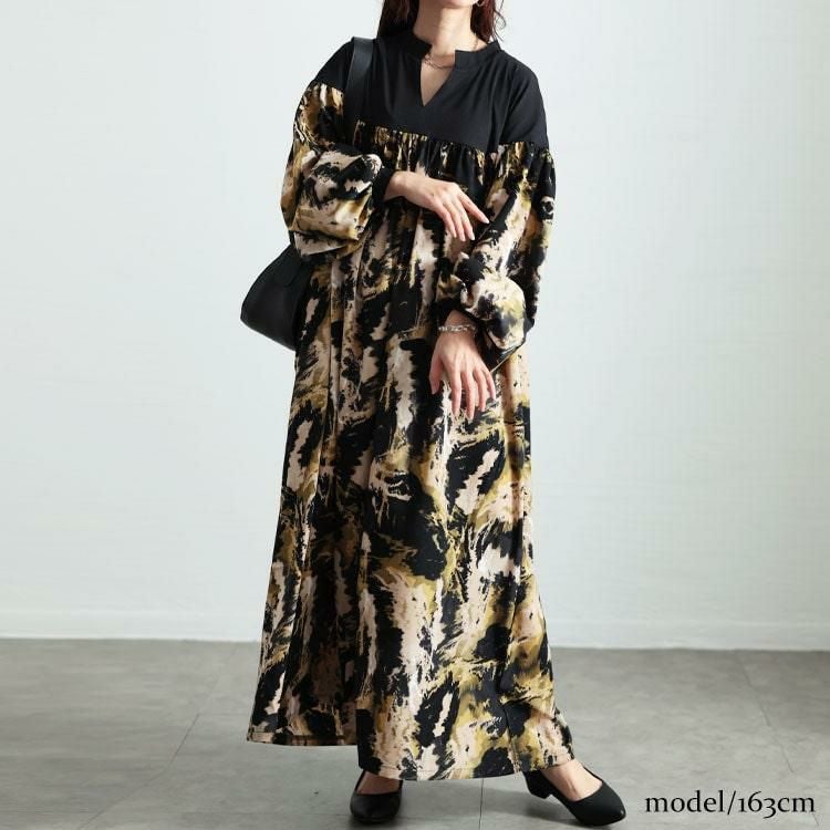 大きいサイズ レディース ペイント柄切り替えギャザーフレアワンピース　maru-30092 ブラック