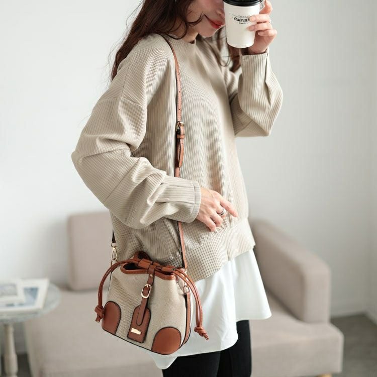 大きいサイズ レディース 袖口タックリップルプルオーバー　maru-30132