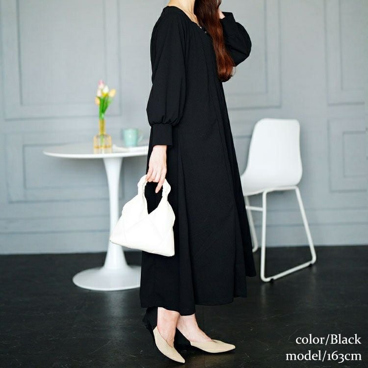 大きいサイズ レディース 胸元タックパール付きフレアワンピース　mncut-152010