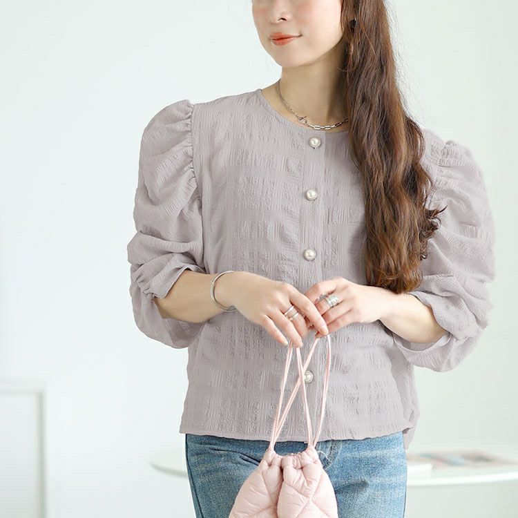 大きいサイズ レディース パールボタンパワショルブラウス　tani-36579ll