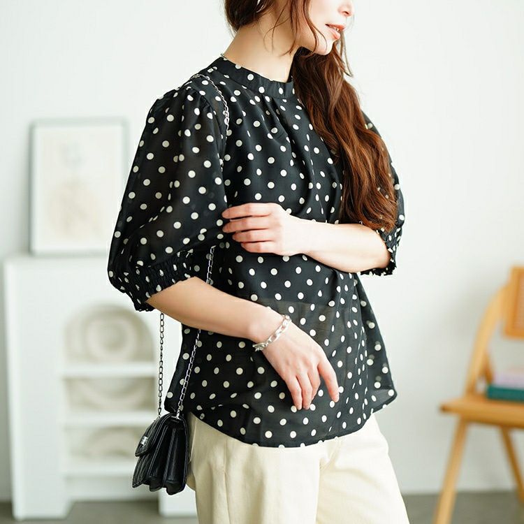 大きいサイズ レディース ドット柄バンドカラーパフスリーブブラウス　tana-351020【メール便可】