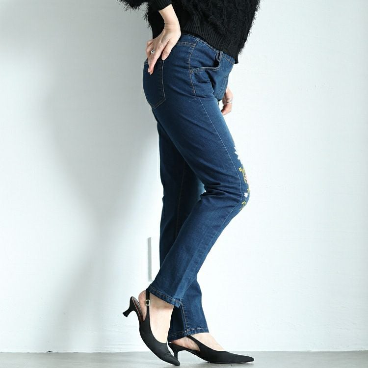 大きいサイズ レディース 花刺繍ストレッチスキニーデニム　wan-wd-0192s