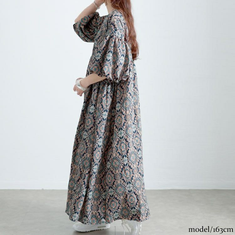 大きいサイズ レディース バルーン袖オリエンタル柄ロングワンピース
