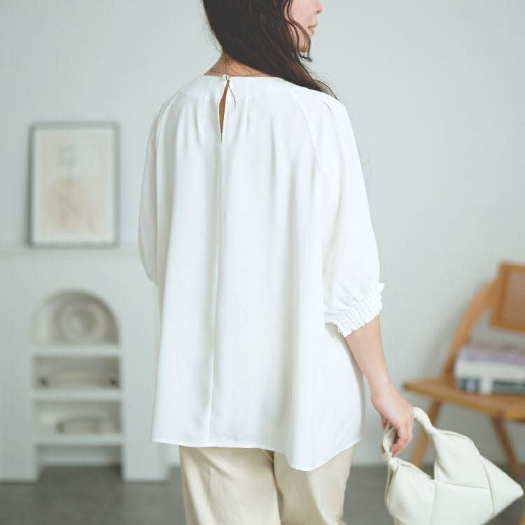 大きいサイズ レディース 胸元タックパフスリーブブラウス　tana-351040 【メール便可】