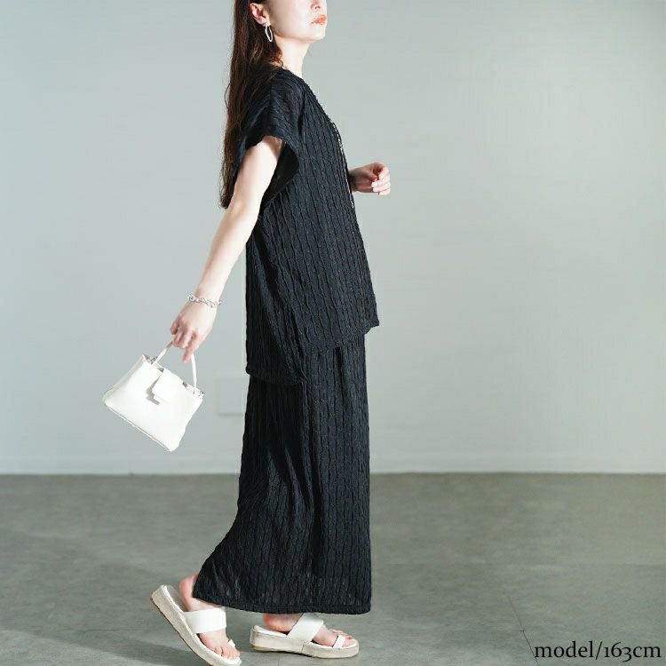 大きいサイズ レディース ふくれジャガードVネックトップス＆ナロースカートセット　mncut-152331