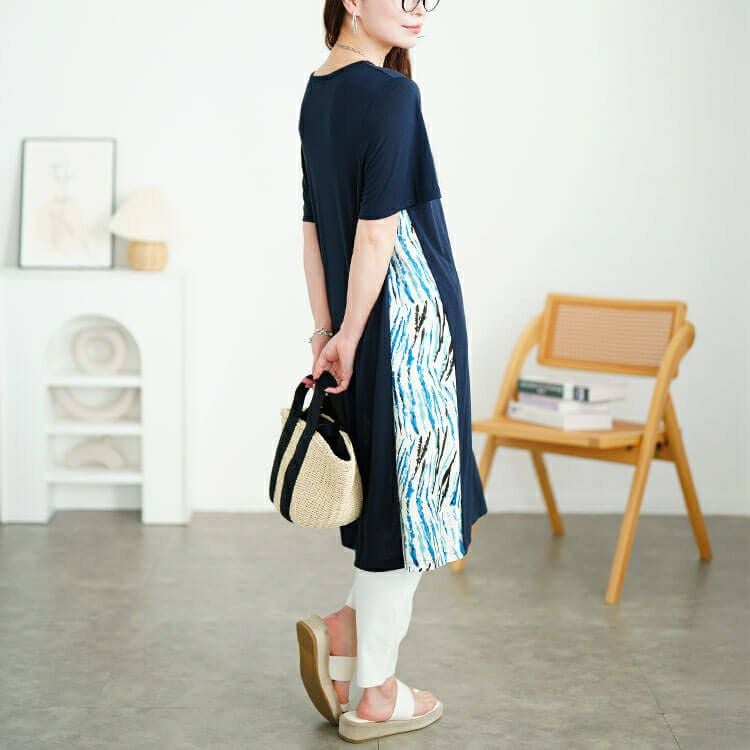 大きいサイズ レディース アート柄サイド切り替えワンピース　cast-5554041 【メール便可】