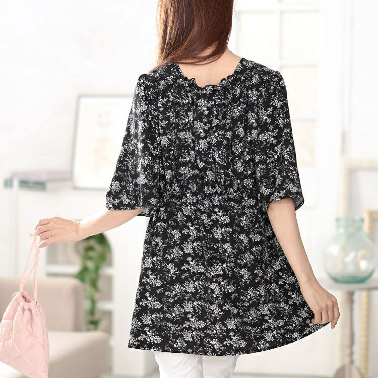 大きいサイズ レディース 花柄スクエアネックフレアスリーブチュニック　tani-36921ll 【メール便可】